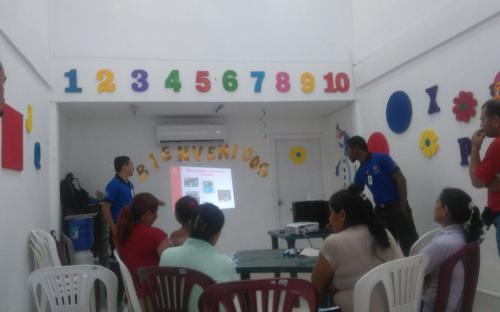 Charlas para la comunidad en el Centro de Desarrollo Comunitario